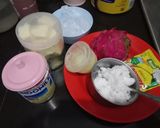 Foto langkah ke 1 dari resep Smoothies naga toping keju.