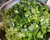 Foto langkah ke 2 dari resep Tumis Daging Sliced Pedas.