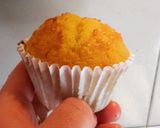 Foto del paso 1 de la receta Magdalenas de naranja con pepitas de chocolate
