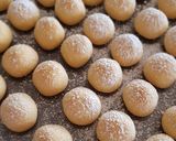 A picture of step 3 of Snow Balls / Momo.