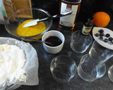 Foto del paso 1 de la receta: Vasitos de mango y frutos rojos