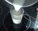 Foto del paso 3 de la receta: Buñuelos rellenos de crema pastelera