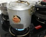 A picture of step 1 of Sambar.
