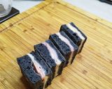 A picture of step 6 of Charcoal Focaccia Stuffed with Cheese and Ham 🧀🥓.