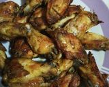 Foto del passaggio 1 della ricetta Alette di pollo piccanti aromatizzate