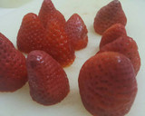 Foto del paso 1 de la receta: Batido de fresa y plátano