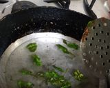 A picture of step 4 of Moong daal dhokla.