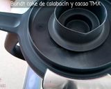 Foto del paso 6 de la receta: Bundt cake de calabacín y cacao TMX