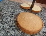 عکس مرحله 10 از دستور کیک اسفنجی پایه کیک تولد