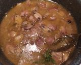 Foto del paso 7 de la receta: Lagarto ibérico con vino blanco y champiñones