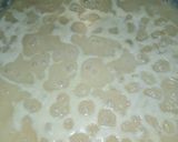 A picture of step 2 of Degi Chicken Haleem.
