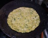 A picture of step 3 of Mix Leafy missi roti.