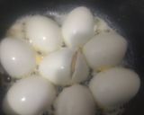 Foto del paso 3 de la receta: Nueva forma de hacer huevos duros con queso y salchichas