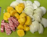 A picture of step 1 of Japanese Meat and Potatoes.
