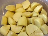 【韓式】馬鈴薯排骨湯