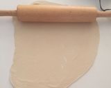 A picture of step 13 of Rose Börek.