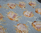 Foto del paso 2 de la receta: Mini pizzas