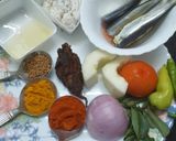 A picture of step 1 of Coconut Fish Curry.