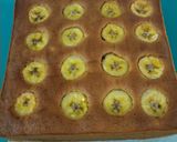 Foto langkah ke 5 dari resep Banana Spongecake.