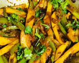A picture of step 2 of Stir fried potatoes capsicum.
