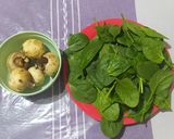 Foto del paso 1 de la receta: Ensalada de espinacas con tocino y vinagreta