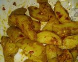 A picture of step 3 of Roasted potatoes with soup.