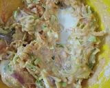 A picture of step 2 of Veggies pancake.