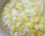 A picture of step 5 of Fresh Shrimp Corn Fish Maw Soup 鮮蝦粟米魚肚羹.
