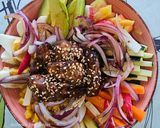Foto del paso 7 de la receta Poke-bowl de pollo marinado con soja