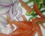 A picture of step 2 of Chicken fajita pizza 🍕🍕.