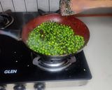 A picture of step 2 of Restaurant Style Methi Matar Malai (whitegravy+matar).