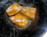 A picture of step 2 of Raw Banana Fry.