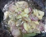 Foto langkah ke 3 dari resep Oseng Tempe Kecipir dan Daun Singkong.