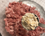 牛年圆圆满满之：红烧狮子头 —— 即食燕麦片来调理，松软有弹性的食譜步驟1照片