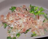 Foto del paso 3 de la receta: Ñoquis con salsa de puerros y jamón crudo