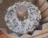 Foto del paso 9 de la receta: Bundt cake de nueces pecanas, chocolate blanco/crema almendra s/g