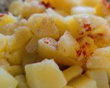 🌲 Hagymás szalonnás burgonya 🍴 recept fázis 3 fotója