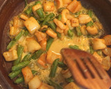 Foto del paso 6 de la receta: Calamar al curry con judías verdes