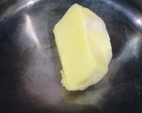A picture of step 1 of Veg chicken pockets.