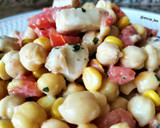 Foto del paso 7 de la receta: Ensalada de garbanzos con pollo y mayonesa al pimentón