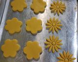 Foto langkah ke 7 dari resep 💐Pineapple Cookies Bouquet💐.