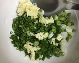 Foto langkah ke 2 dari resep Siomay goreng bumbu kacang.