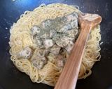 A picture of step 6 of Garlic Chicken Pasta with Butter.