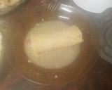 Foto del paso 4 de la receta: Flautas de pan de molde rellenas de salchichas, queso y bacon con puré de papas
