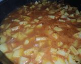 A picture of step 3 of Red sauce potatoes.