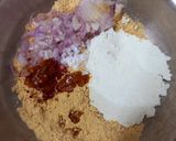 A picture of step 2 of Sattu Paratha.
