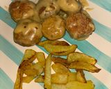 Foto del paso 4 de la receta: Albóndigas de Pollo y Atún en salsa a la pimienta