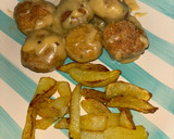 Foto del paso 4 de la receta: Albóndigas de Pollo y Atún en salsa a la pimienta