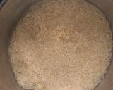 முளைக்கட்டிய பாசிப்பயறு பிரியாணி(Mulaikattiya Paasipayaru Briyani recipe in tamil) ரெசிபி ஸ்டேப் 4 புகைப்படம்