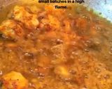 A picture of step 3 of Chilli Chicken Gravy.